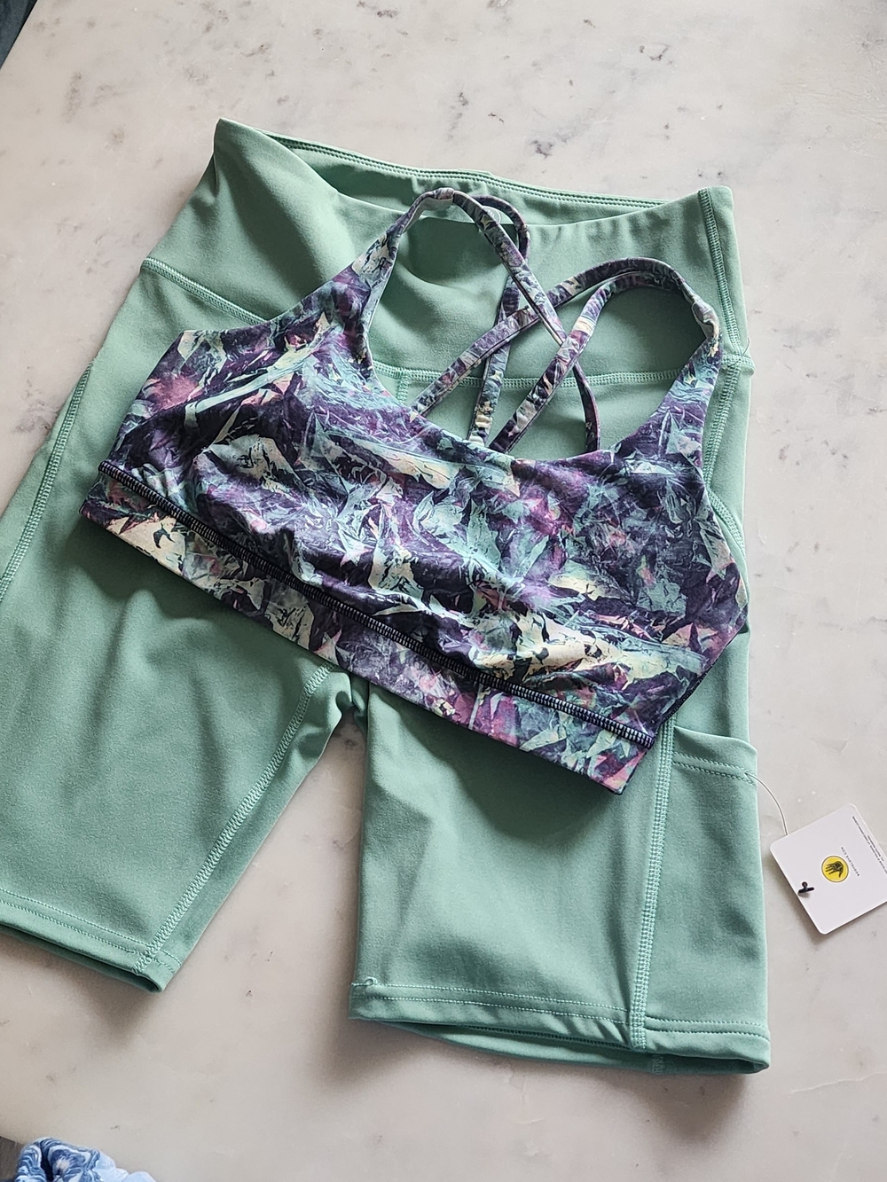 Bodyglove Cycle Shorts with Lululemon Top Bundle